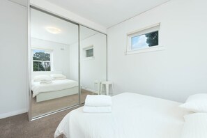 Interior - Central Bondi Apartment New H321 (Bondi Junction)