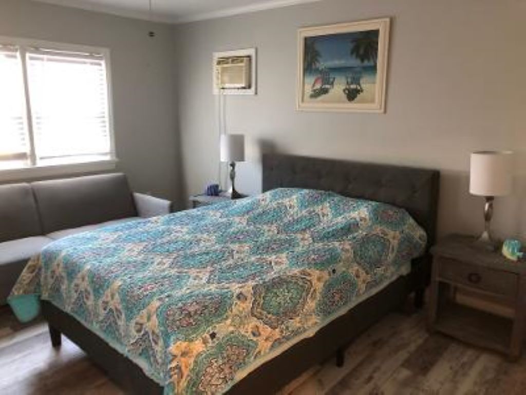 2 soverom, strykejern/-brett, wi-fi (inkludert) og sengetøy