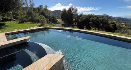 Cute 3 Bdr Home W/ Pool/Spa & Amazing Views In Malibu Mtns. 15 Min From Beach