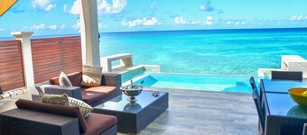 One Hundred Million Dollar Yacht On Land 5-stjerners Villa Namaste