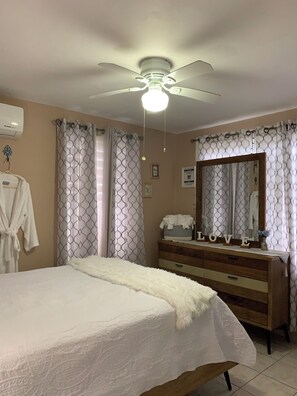 1 bedroom, iron/ironing board, free WiFi, bed sheets