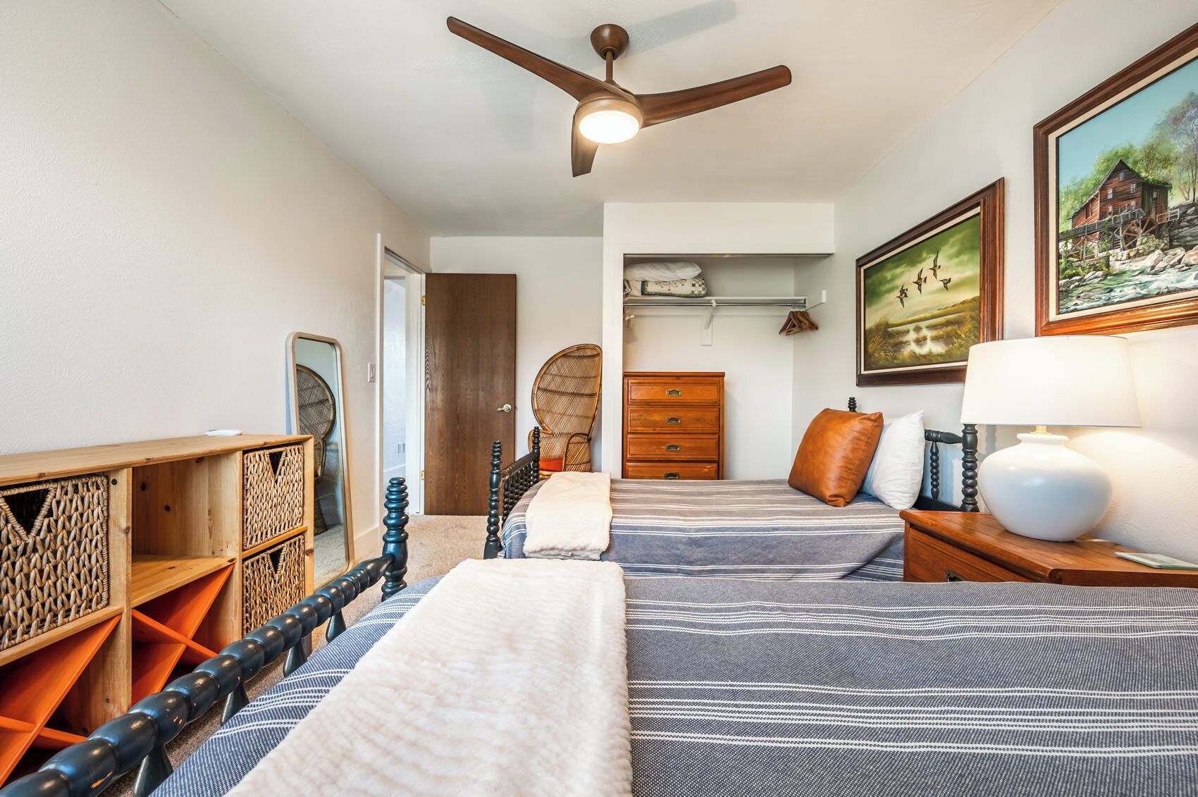 4 chambres, bureau, fer et planche à repasser, Wi-Fi