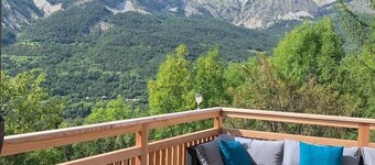 La Pommière 5* -  sleeps 14  superb views 15 minutes ski station bain nordique