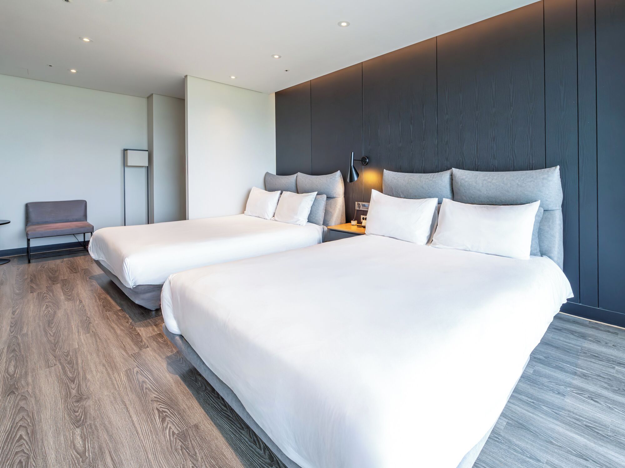 deluxe spa | 1 bedroom, premium bedding, free minibar, blackout curtains