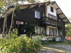 Front of property - Pension Roku (Hakuba)