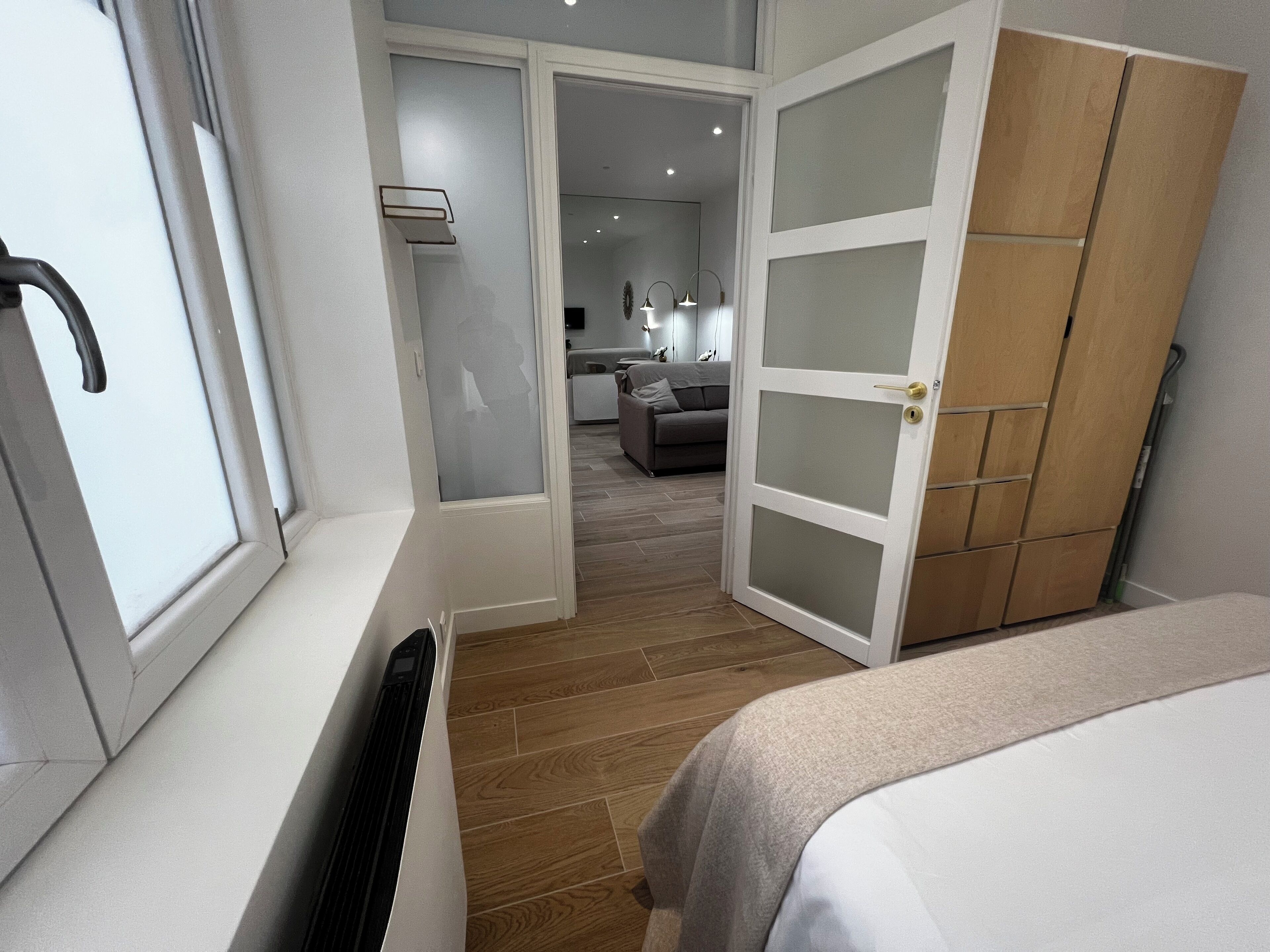 2 chambres, fer et planche à repasser, Wi-Fi gratuit, draps fournis