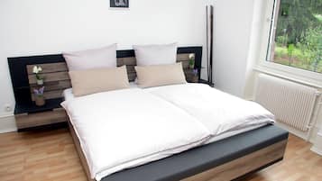 1 chambre, fer et planche à repasser, Wi-Fi gratuit, draps fournis