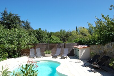  Pleasant stone house with private pool and modern comfort.