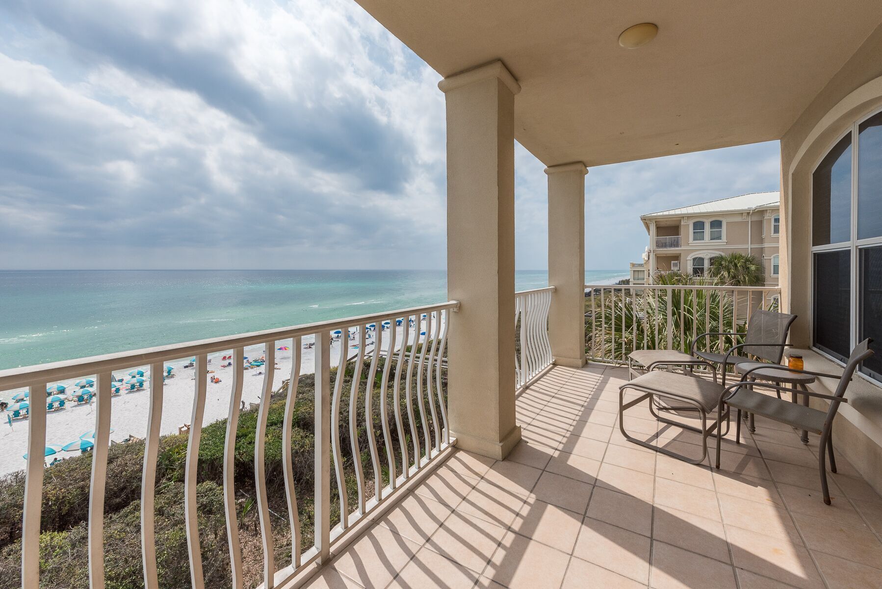 Unobstructed Gulf views, listen to the waves from your private balcony!