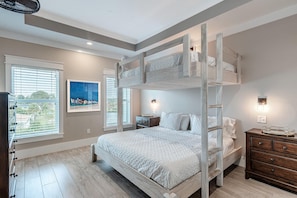 6 chambres, fer et planche à repasser, Wi-Fi gratuit, draps fournis