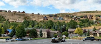 Beautiful, Updated Inn Building Condo #204