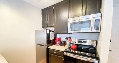Beautiful, Updated Inn Building Condo #204