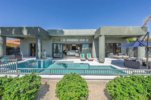 Newly Remodeled 4,400 Square Foot Modern design with Pool and Spa. #065893