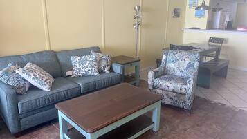 Smart TV, DVD player, books