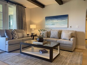 TV, fireplace - Terranea Ocean view Owner's Three-BR Casita w/ Resort Amenities! (Rancho Palos Verdes)