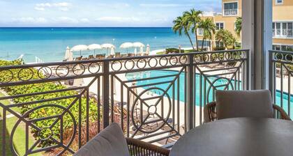 Beautiful Ocean Views. Steps away from the ocean!