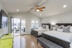 4 bedrooms, iron/ironing board, travel crib, free WiFi
