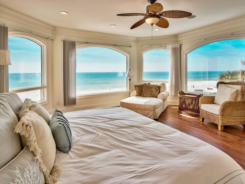 9BR Gulf Front Home, Pool, Elevator, Pool Table + Free Attraction Tickets!