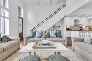 Smart TV, fireplace, books, stereo