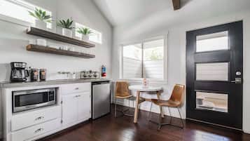 Fridge, microwave, coffee/tea maker, toaster