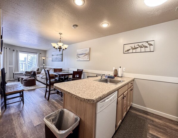 Interior - Beautiful Inn Building Updated Condo #211 (Garden City)