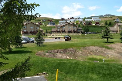 Inn Building Condo 212-Georgous updated condo!