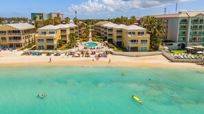 On the beach - Ultimate Beachfront Penthouse | Seven Mile Beach (Seven Mile Beach)