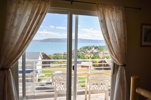 Lake View Condo 871 # 4 with amazing views