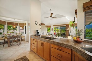 Interior - Hawaiian-style Oceanfront Villa - Outrageous Views, Beach Access, Ahh! (Princeville)