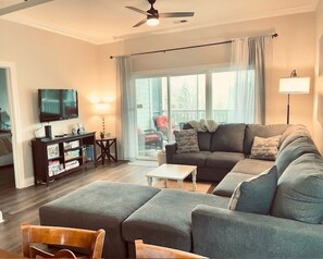 TV