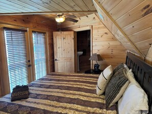3 bedrooms, free WiFi, bed sheets - Beech Mountain Ski-in/Ski-out with awesome deck views. (Beech Mountain)