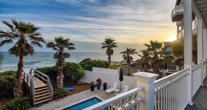 Gulf-Front, Pool, Stunning Gulf Views, Beach Setup + Free Attraction Tickets!