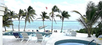 Cayman Beach House - New Swimming Pool  !