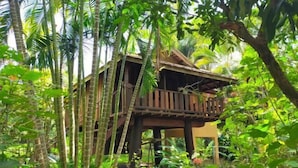 1 bedroom, down comforters, blackout drapes, individually decorated - Khoom Kam Kaew (Phrao)