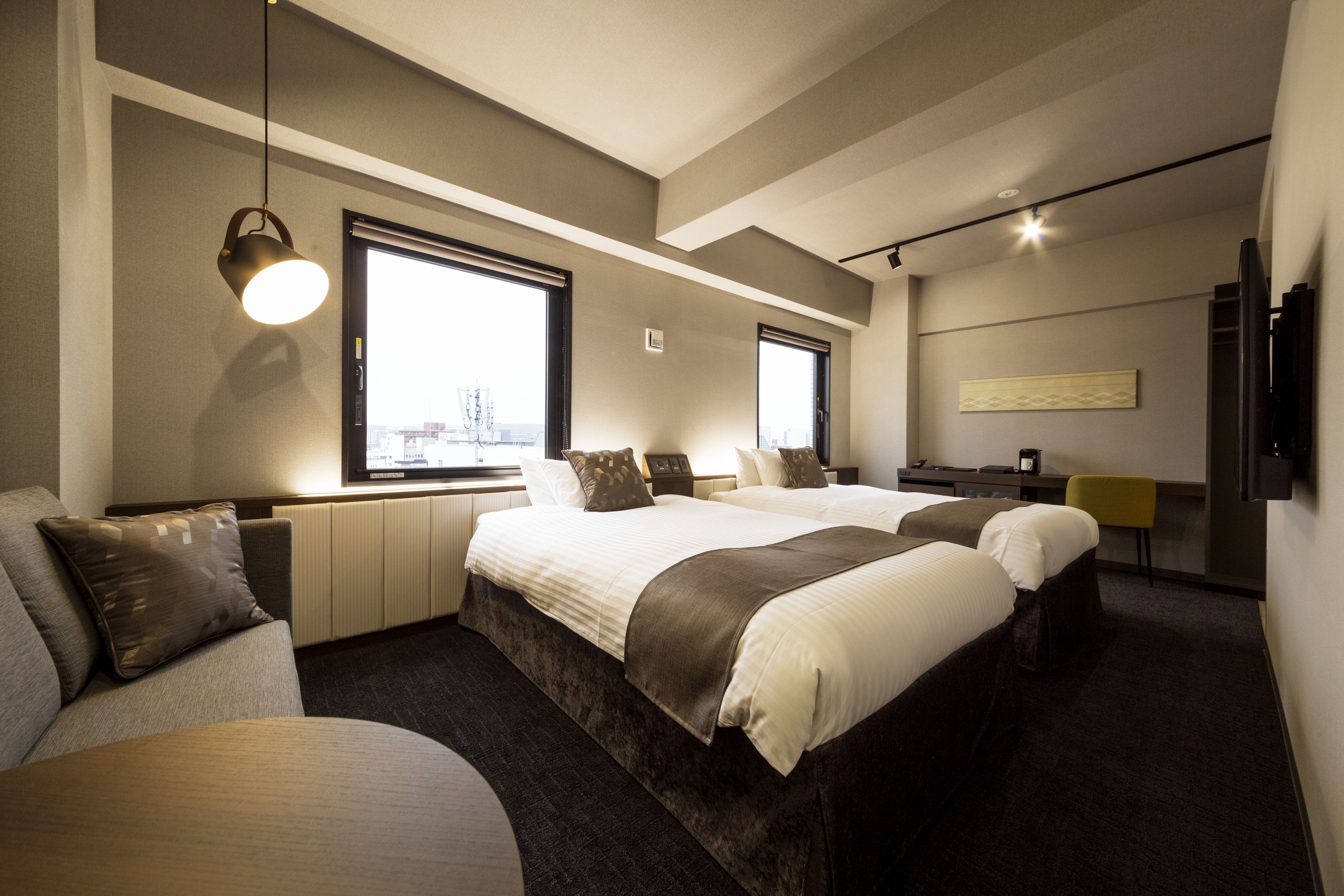 grand deluxe twin room, non smoking | desk, free wifi, bed sheets