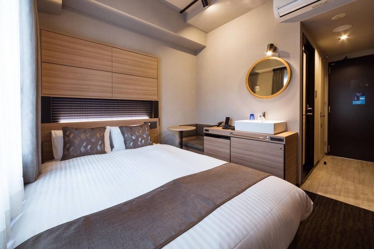 Chambre Double, non-fumeurs | Bureau, Wi-Fi gratuit, draps fournis