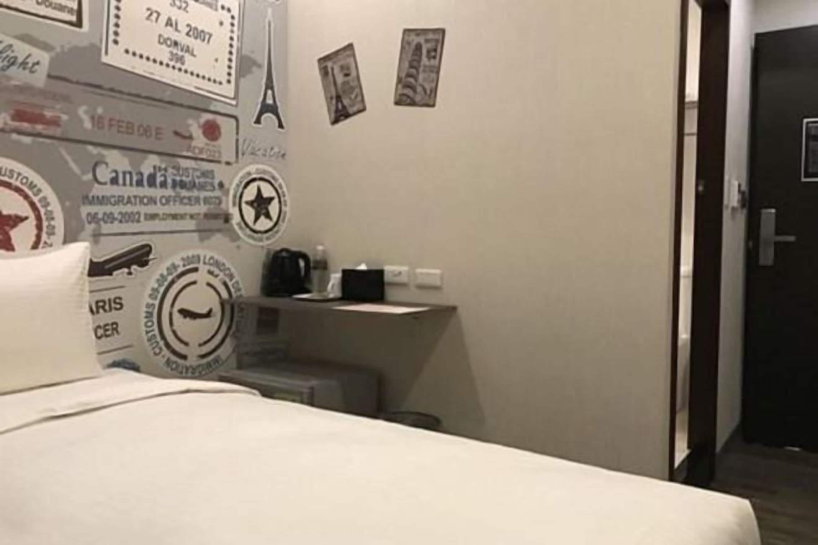 Insonorización, wifi gratis y ropa de cama 