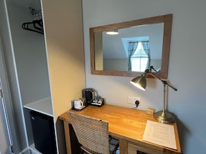 Quarto casal (Room 3 Small Double) | Roupas de cama de algodão egípcio, roupas de cama premium