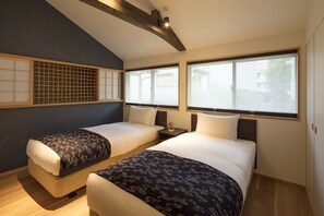 Traditional House, 2 Bedrooms, Kitchen, Garden View (For 5 People) | 2 bedrooms, in-room safe, individually decorated, individually furnished - THE MACHIYA VILLA: Sanjo Shirakawa Koji (Kyoto)