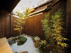 Garden - Rinn Gojo Mibugawa East (Kyoto)