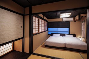 Japanese Town style house | 1 bedroom, down duvets, in-room safe, free WiFi - Rinn Gojo Mibugawa East (Kyoto)
