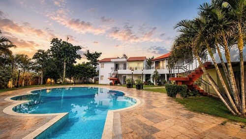 Asiatic Pride Resort