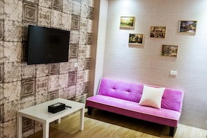 LCD TV
