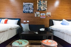 Desk, rollaway beds, free WiFi