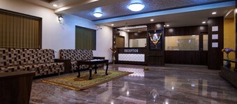 Hotel Pride Inn
