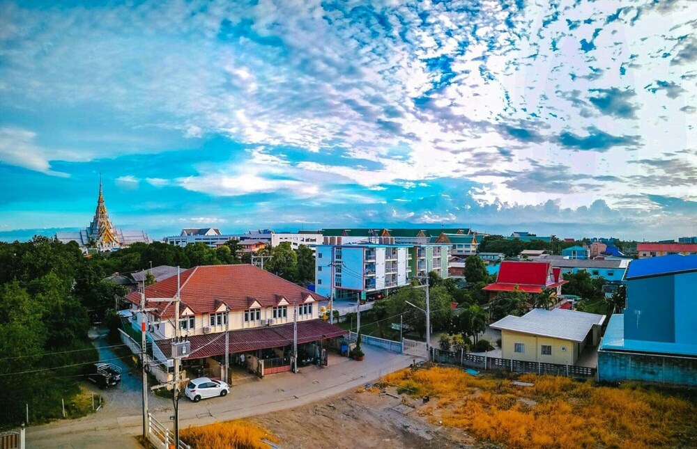 Tree House Chachoengsao image