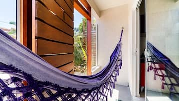 Bureau, Wi-Fi gratuit, draps fournis