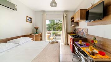 Bureau, Wi-Fi gratuit, draps fournis