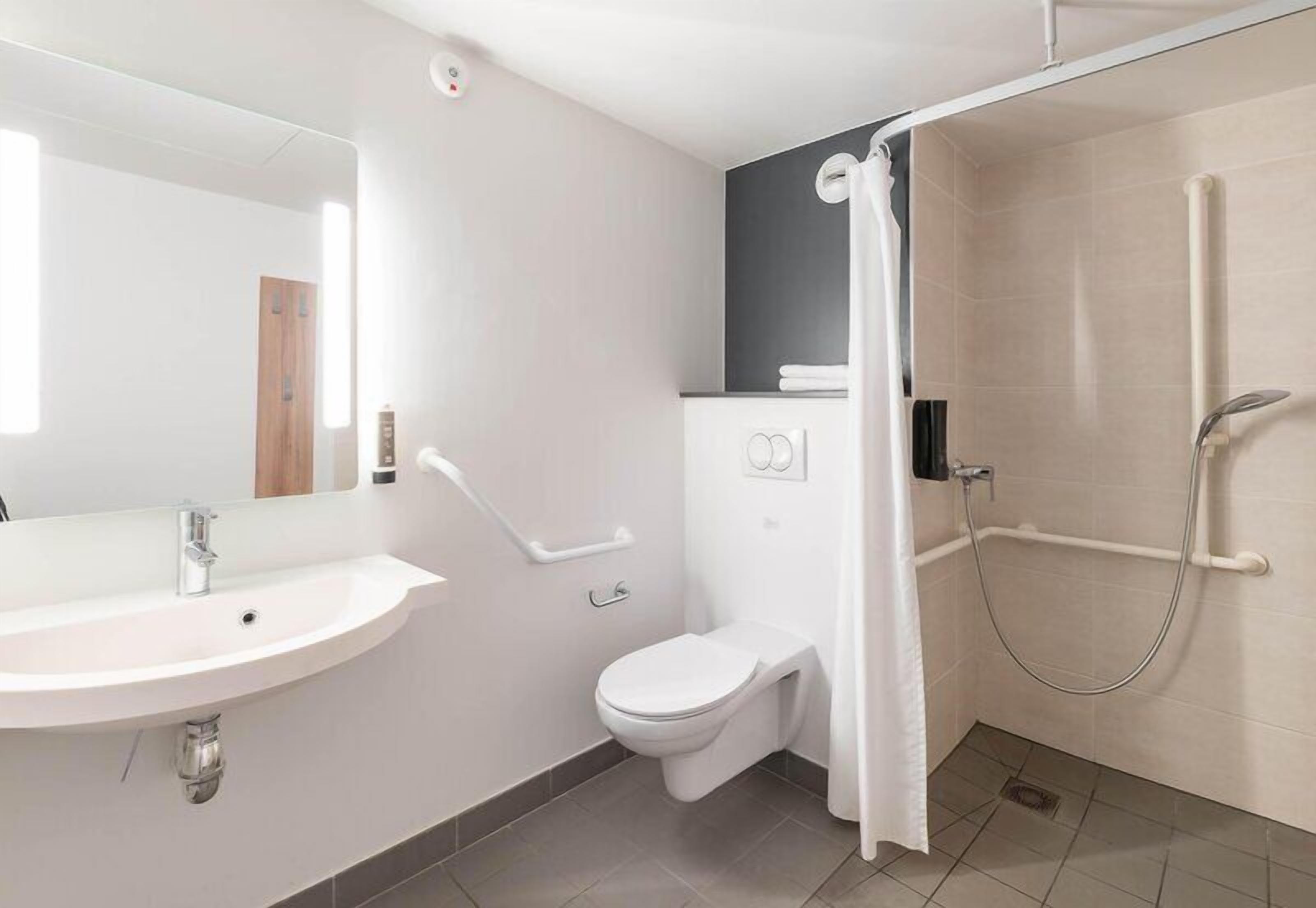 Photo - B&B HOTEL LYON Centre Perrache