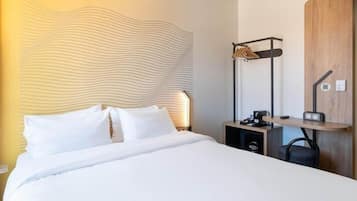 Habitación doble superior | Escritorio, sistema de insonorización, ropa de cama